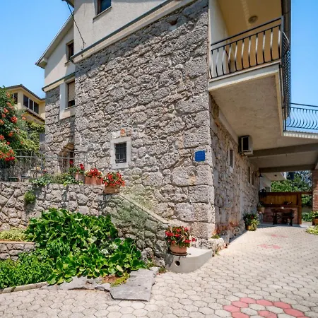 Evici By Interhome Apartman