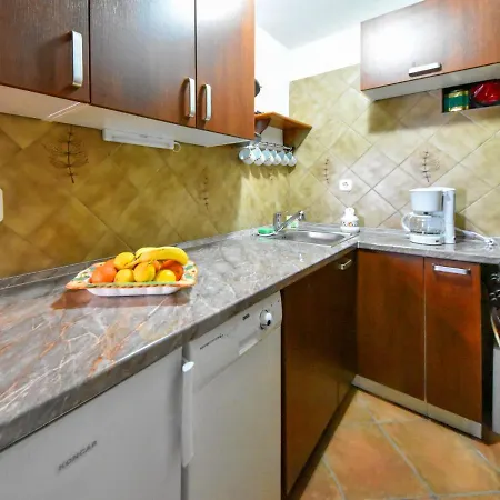 Evici By Interhome Опатия